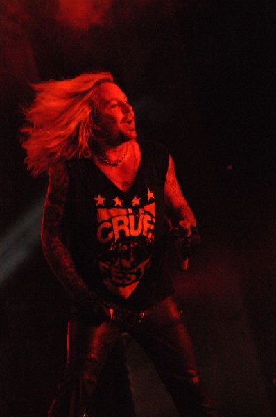 Mötley Crüe at the Verizon Wireless Amphitheater, Selma, Texas