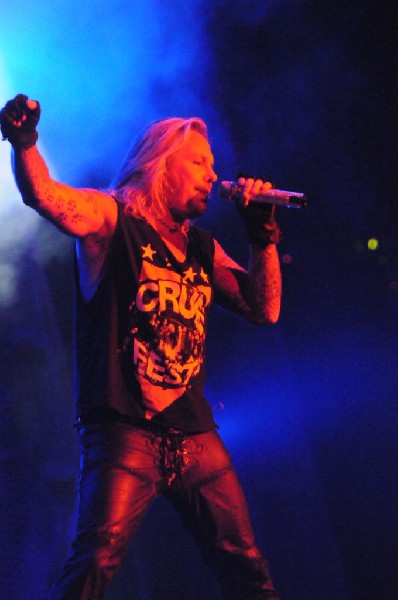 Mötley Crüe at the Verizon Wireless Amphitheater, Selma, Texas