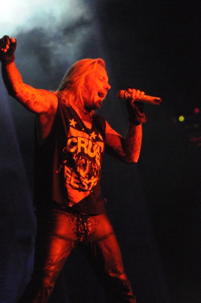 Mötley Crüe at the Verizon Wireless Amphitheater, Selma, Texas