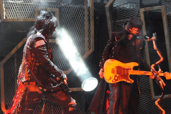Mötley Crüe at the Verizon Wireless Amphitheater, Selma, Texas