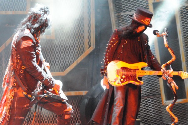 Mötley Crüe at the Verizon Wireless Amphitheater, Selma, Texas