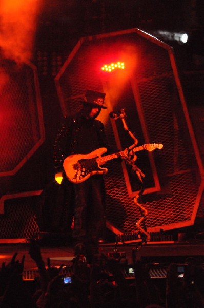 Mötley Crüe at the Verizon Wireless Amphitheater, Selma, Texas