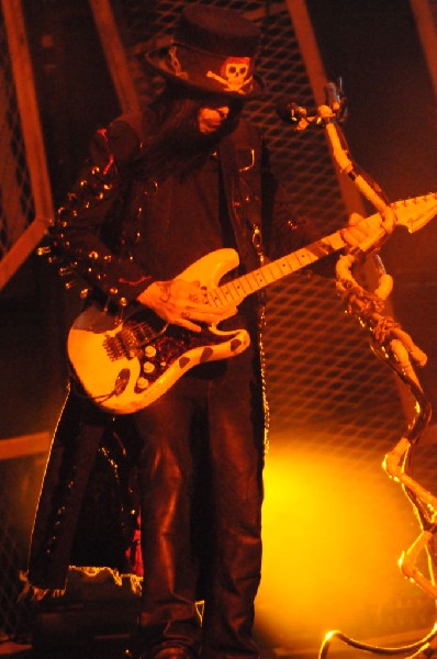 Mötley Crüe at the Verizon Wireless Amphitheater, Selma, Texas