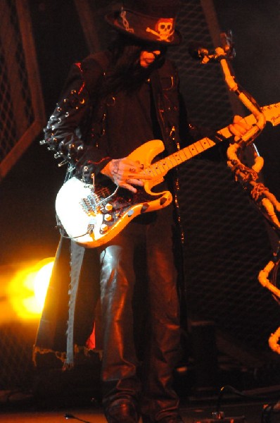 Mötley Crüe at the Verizon Wireless Amphitheater, Selma, Texas
