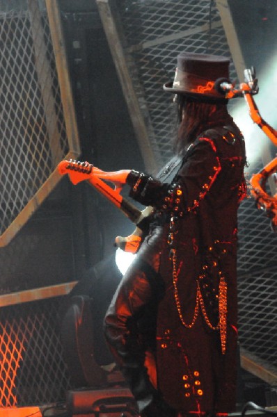 Mötley Crüe at the Verizon Wireless Amphitheater, Selma, Texas