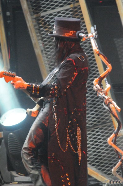 Mötley Crüe at the Verizon Wireless Amphitheater, Selma, Texas