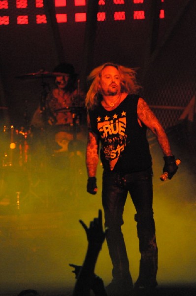 Mötley Crüe at the Verizon Wireless Amphitheater, Selma, Texas