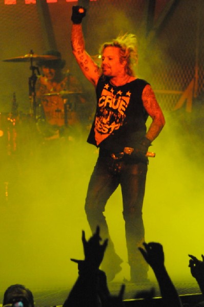 Mötley Crüe at the Verizon Wireless Amphitheater, Selma, Texas