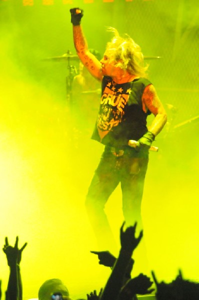 Mötley Crüe at the Verizon Wireless Amphitheater, Selma, Texas