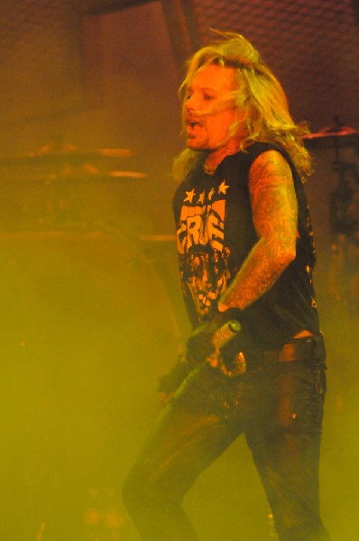 Mötley Crüe at the Verizon Wireless Amphitheater, Selma, Texas
