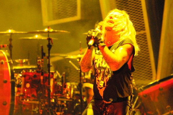 Mötley Crüe at the Verizon Wireless Amphitheater, Selma, Texas