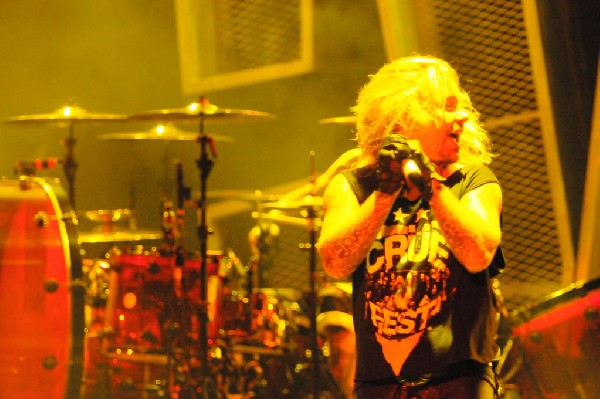 Mötley Crüe at the Verizon Wireless Amphitheater, Selma, Texas