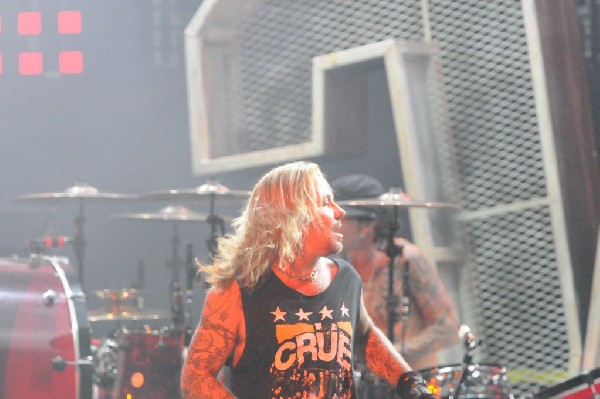 Mötley Crüe at the Verizon Wireless Amphitheater, Selma, Texas