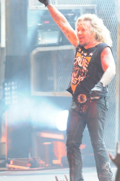 Mötley Crüe at the Verizon Wireless Amphitheater, Selma, Texas