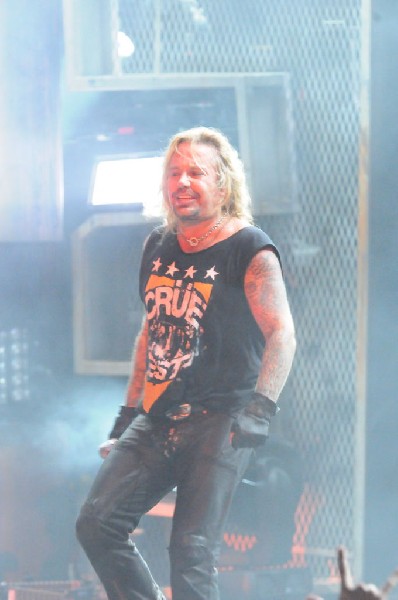 Mötley Crüe at the Verizon Wireless Amphitheater, Selma, Texas
