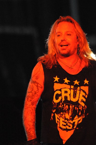 Mötley Crüe at the Verizon Wireless Amphitheater, Selma, Texas