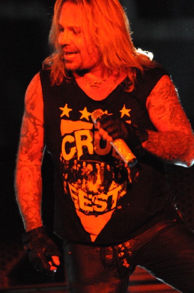 Mötley Crüe at the Verizon Wireless Amphitheater, Selma, Texas
