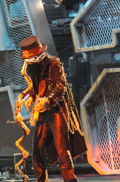 Mötley Crüe at the Verizon Wireless Amphitheater, Selma, Texas