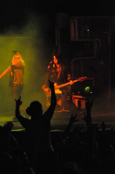 Mötley Crüe at the Verizon Wireless Amphitheater, Selma, Texas
