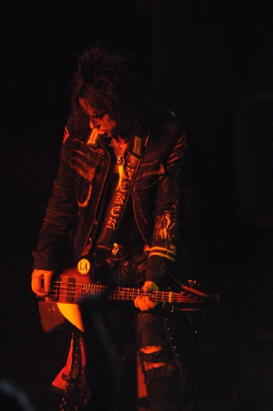 Mötley Crüe at the Verizon Wireless Amphitheater, Selma, Texas
