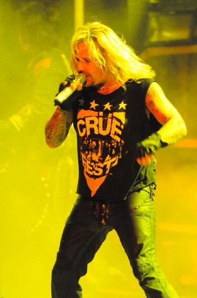 Mötley Crüe at the Verizon Wireless Amphitheater, Selma, Texas