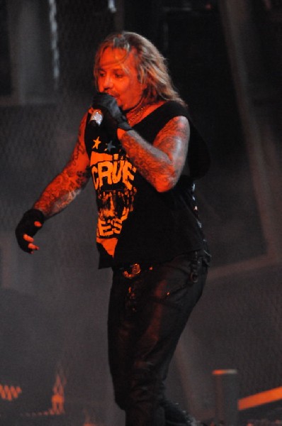 Mötley Crüe at the Verizon Wireless Amphitheater, Selma, Texas