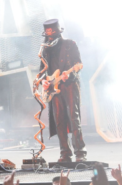 Mötley Crüe at the Verizon Wireless Amphitheater, Selma, Texas