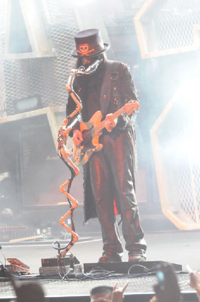 Mötley Crüe at the Verizon Wireless Amphitheater, Selma, Texas