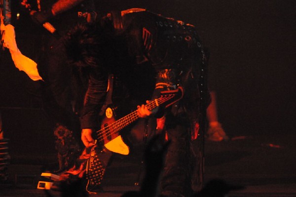 Mötley Crüe at the Verizon Wireless Amphitheater, Selma, Texas
