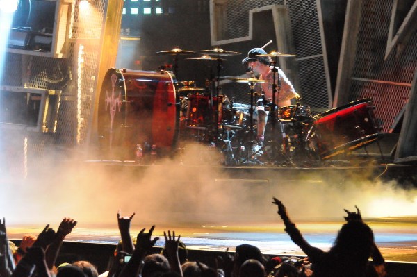 Mötley Crüe at the Verizon Wireless Amphitheater, Selma, Texas