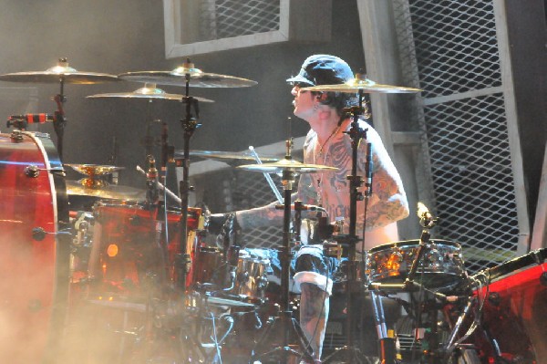 Mötley Crüe at the Verizon Wireless Amphitheater, Selma, Texas