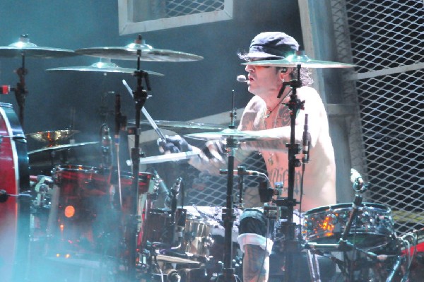 Mötley Crüe at the Verizon Wireless Amphitheater, Selma, Texas