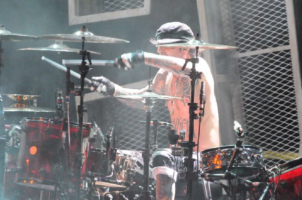 Mötley Crüe at the Verizon Wireless Amphitheater, Selma, Texas