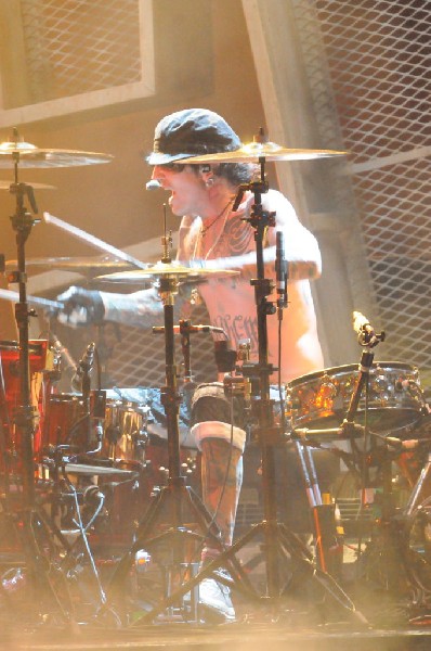 Mötley Crüe at the Verizon Wireless Amphitheater, Selma, Texas