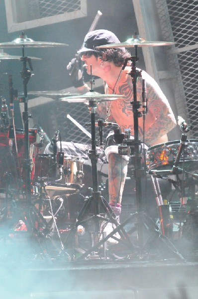 Mötley Crüe at the Verizon Wireless Amphitheater, Selma, Texas