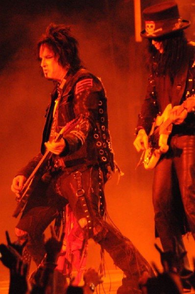 Mötley Crüe at the Verizon Wireless Amphitheater, Selma, Texas