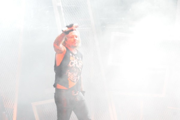 Mötley Crüe at the Verizon Wireless Amphitheater, Selma, Texas