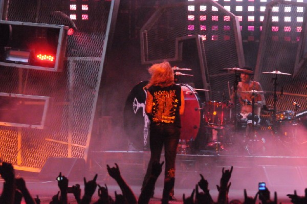 Mötley Crüe at the Verizon Wireless Amphitheater, Selma, Texas
