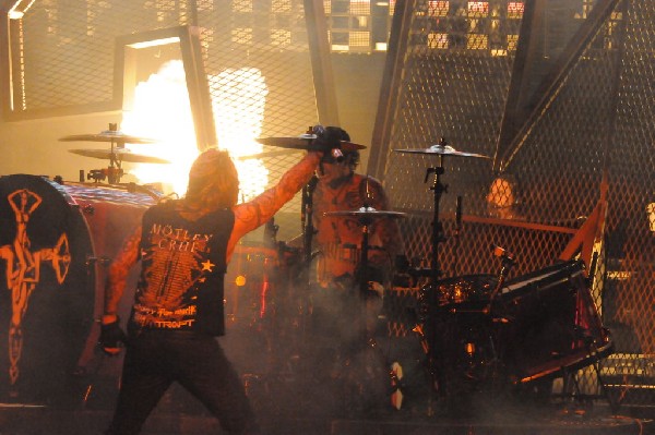 Mötley Crüe at the Verizon Wireless Amphitheater, Selma, Texas