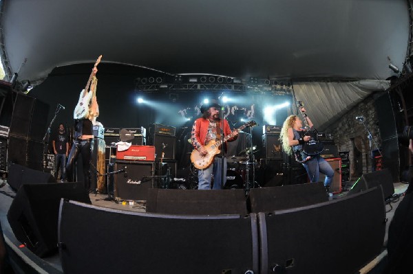 Nashville Pussy at Stubb's BarBQ, Austin, Texas