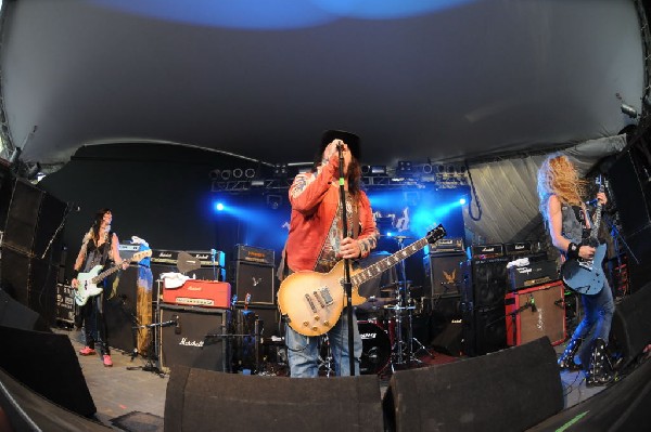 Nashville Pussy at Stubb's BarBQ, Austin, Texas