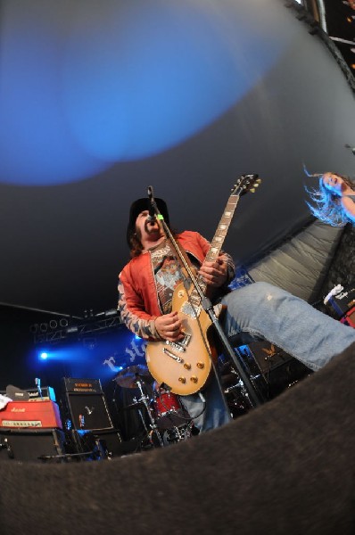 Nashville Pussy at Stubb's BarBQ, Austin, Texas