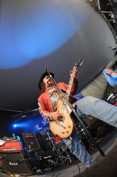 Nashville Pussy at Stubb's BarBQ, Austin, Texas