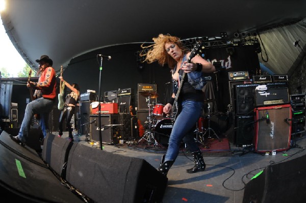 Nashville Pussy at Stubb's BarBQ, Austin, Texas