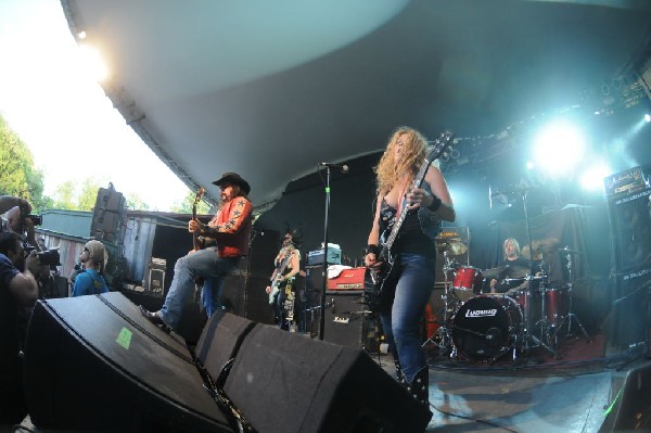 Nashville Pussy at Stubb's BarBQ, Austin, Texas