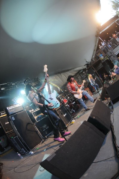 Nashville Pussy at Stubb's BarBQ, Austin, Texas