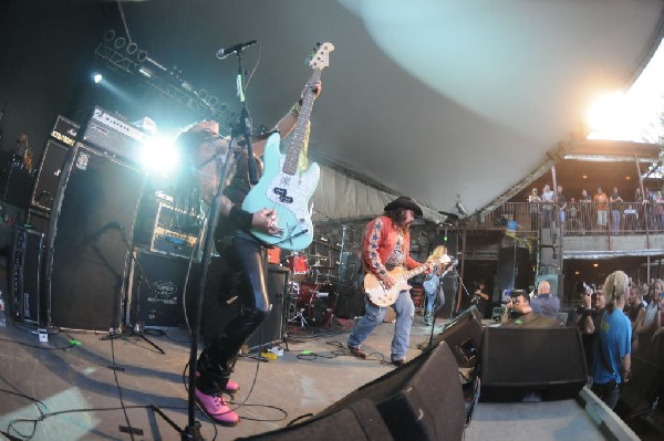 Nashville Pussy at Stubb's BarBQ, Austin, Texas