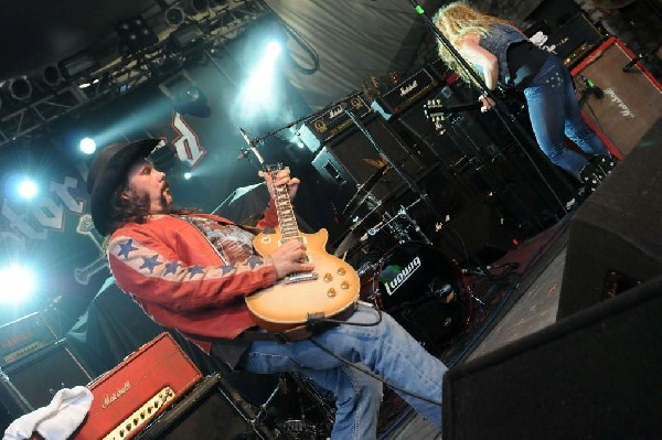 Nashville Pussy at Stubb's BarBQ, Austin, Texas