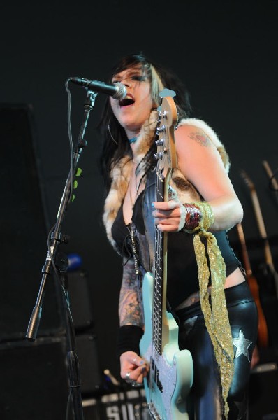 Nashville Pussy at Stubb's BarBQ, Austin, Texas