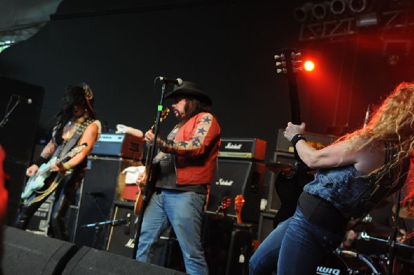 Nashville Pussy at Stubb's BarBQ, Austin, Texas